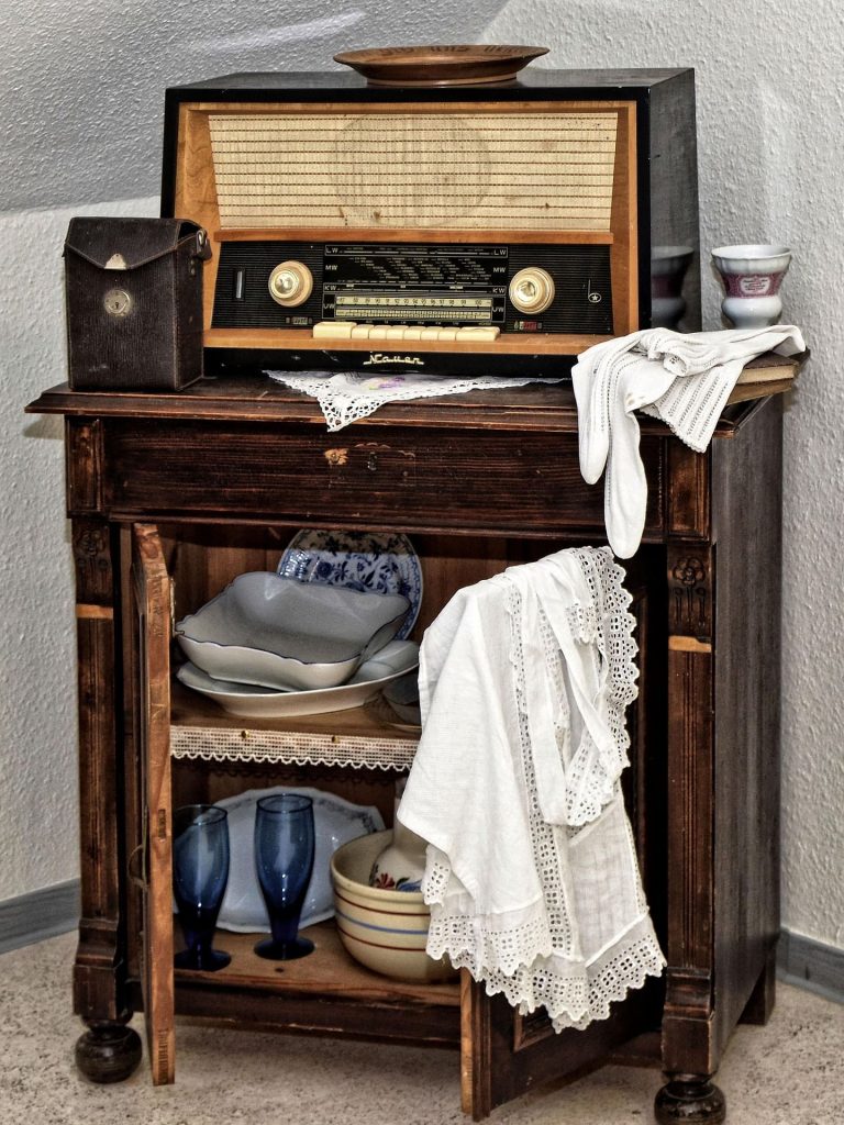 hansbenn radio 1817329 1920